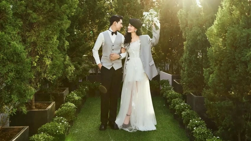 Background ảnh cưới tone xanh tươi mát và thanh khiết