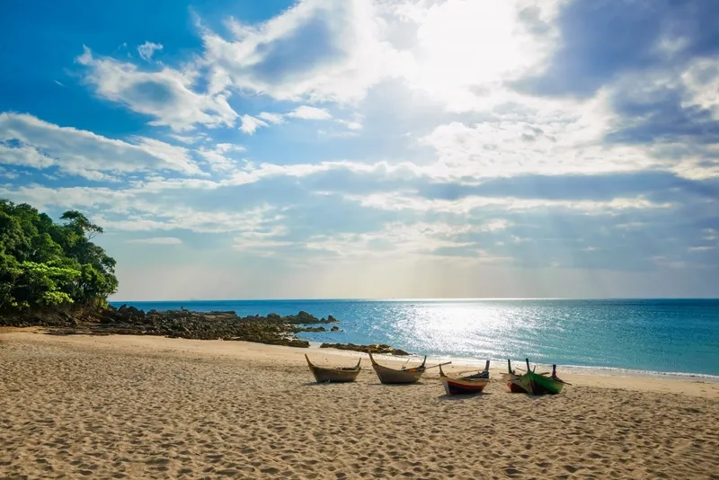 Tận hưởng hình ảnh sắc nét cùng background bãi biển 4K