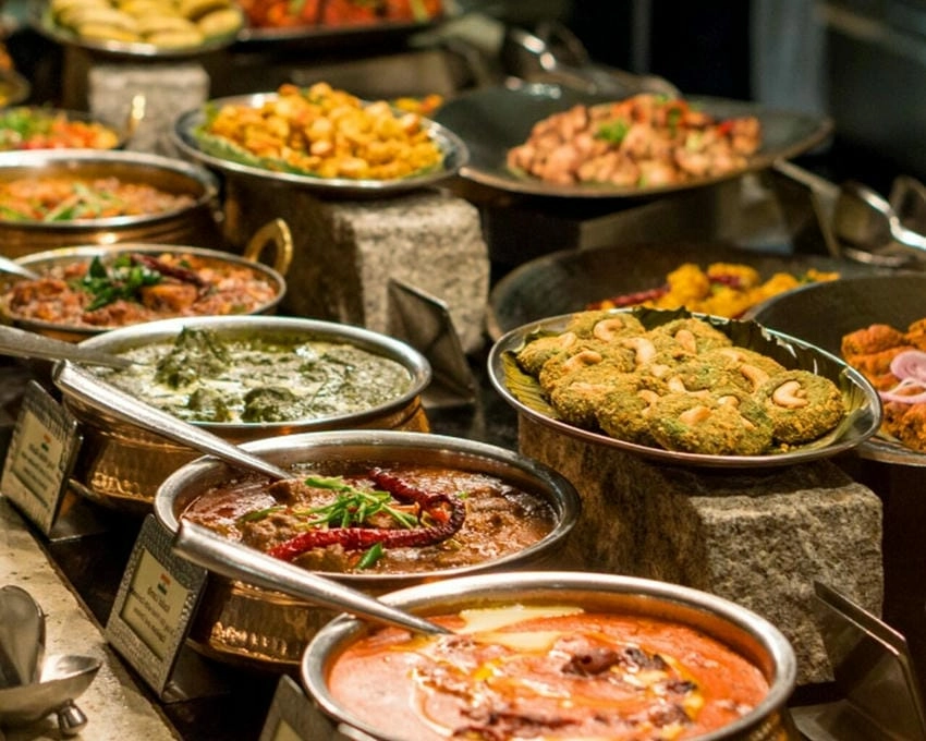 Background buffet tạo không gian ẩm thực hấp dẫn