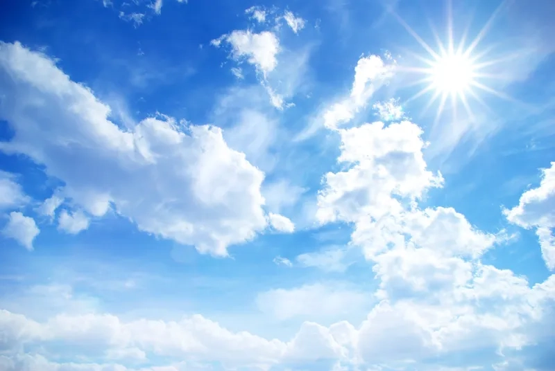 Background đám mây facebook cover nổi bật cho trang cá nhân thêm cuốn hút