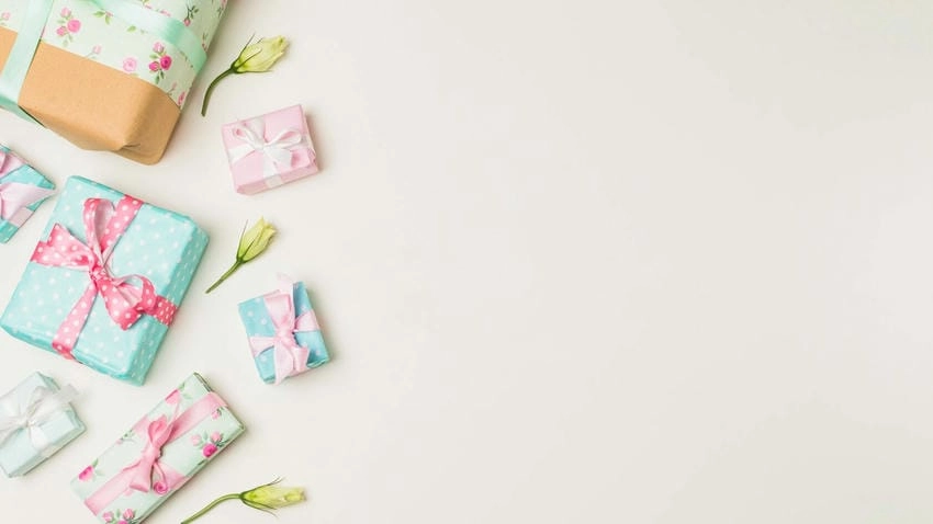 Background quà tặng ý nghĩa gửi trọn yêu thương