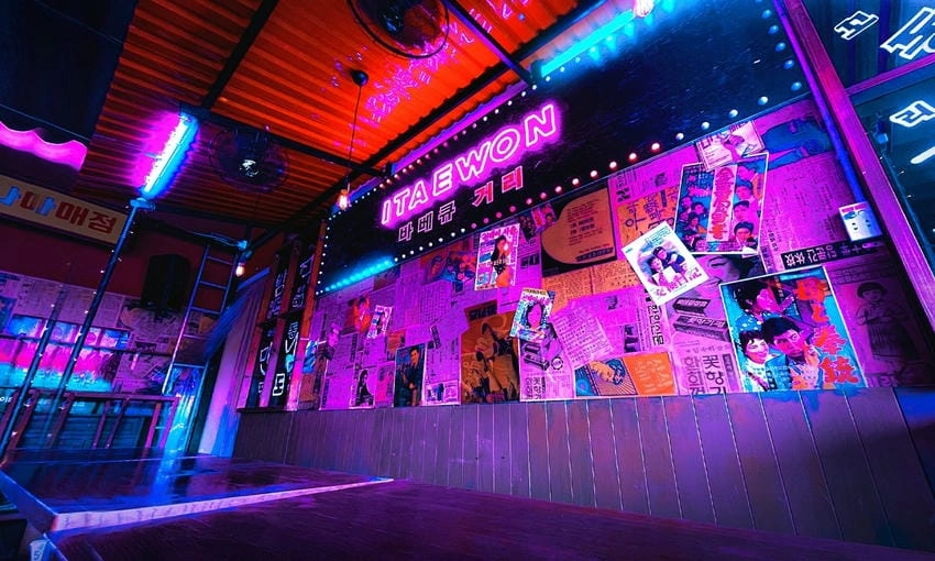 Background quán nhậu vỉa hè gần gũi và đời thường