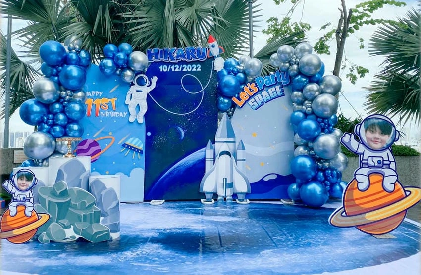 Background thôi nôi nghệ thuật tôn vinh khoảnh khắc yêu thương