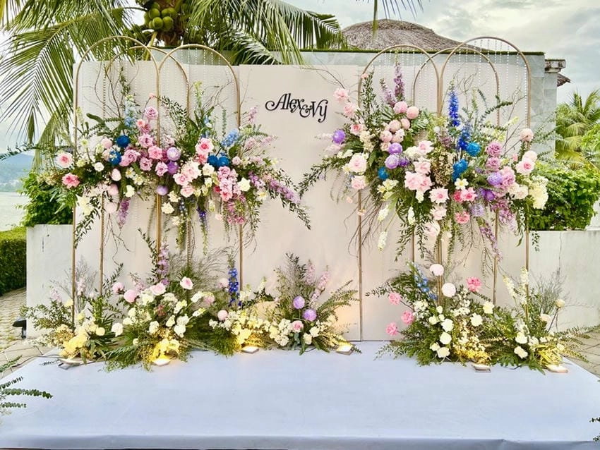 Background tiệc cưới đa năng phù hợp nhiều ý tưởng