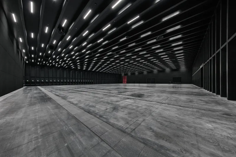 Lựa chọn kích thước background triển lãm phù hợp từng không gian